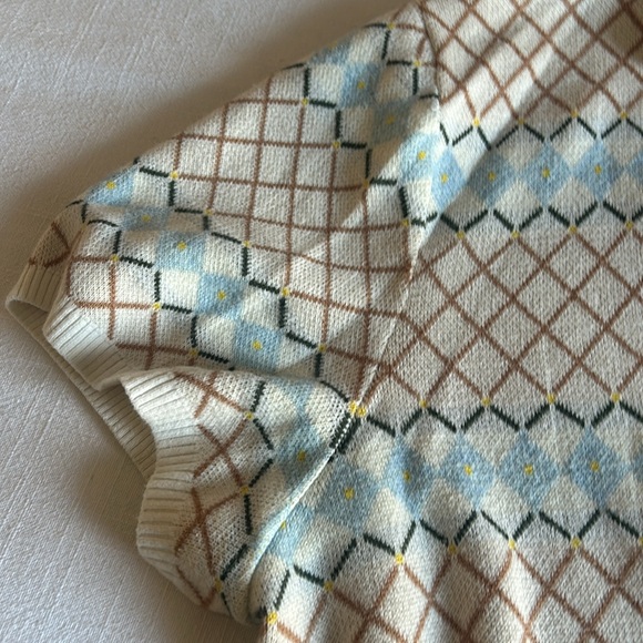 Bonobos M Sweater top.  GUC - Picture 3 of 4